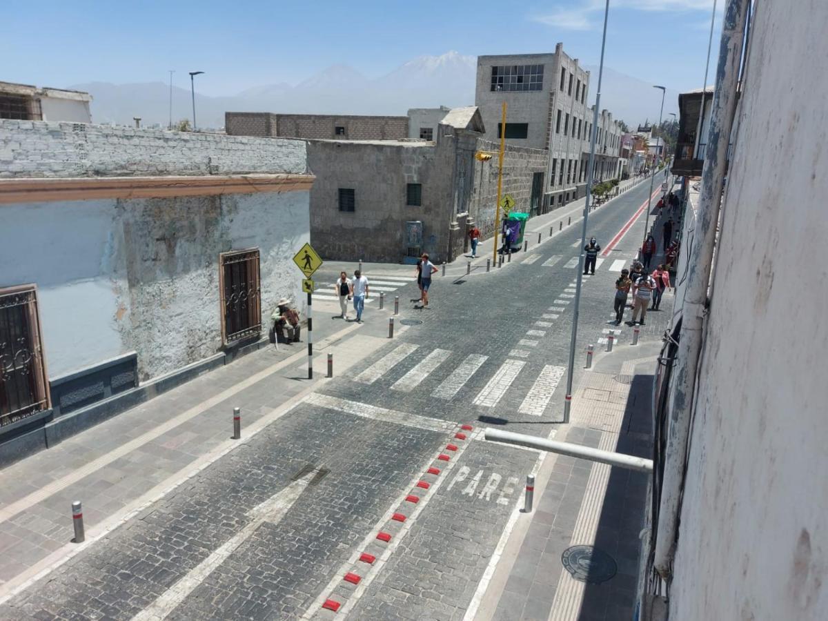 Hostal Lluvia De Oro Arequipa Exterior photo