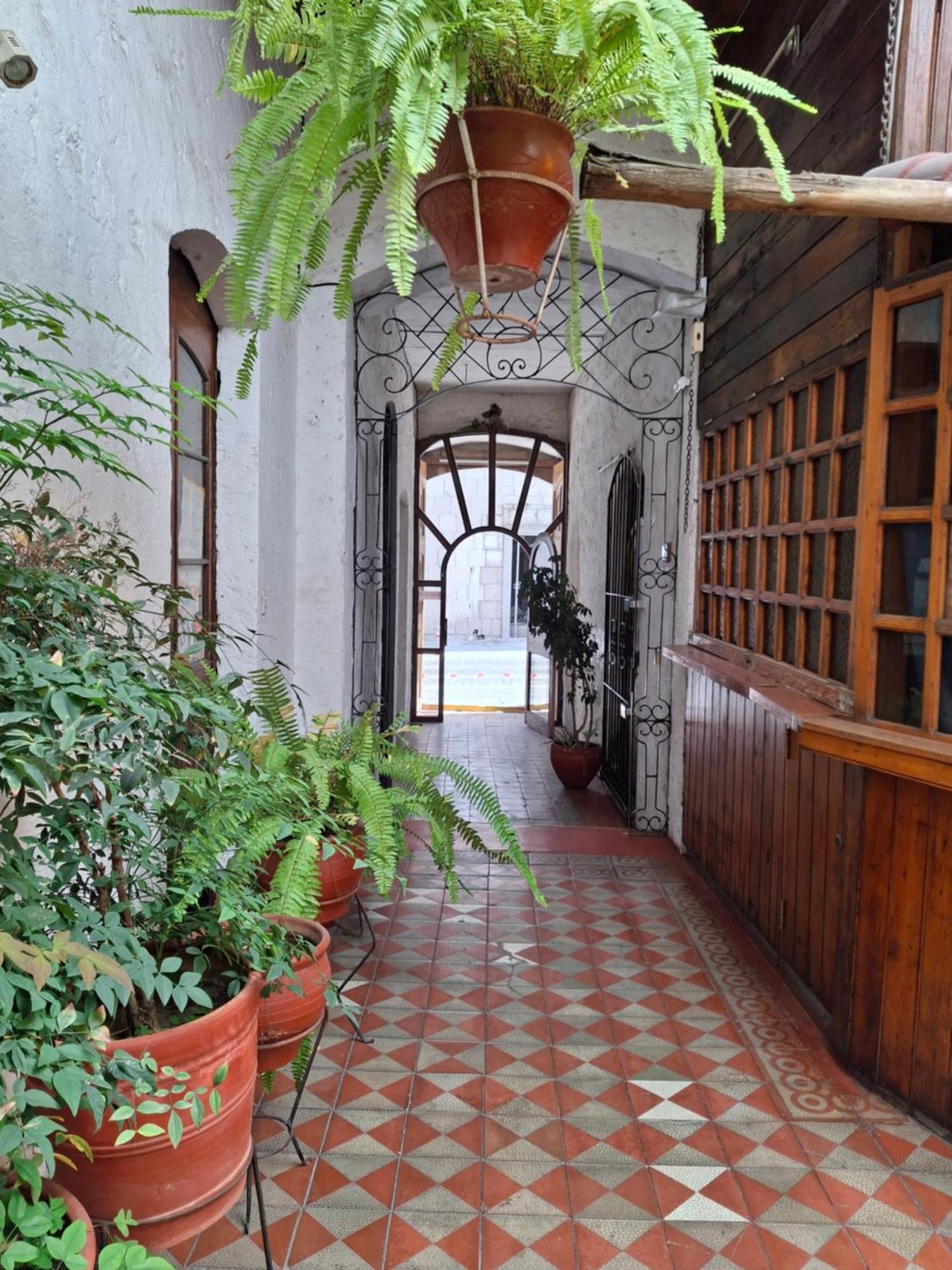 Hostal Lluvia De Oro Arequipa Exterior photo