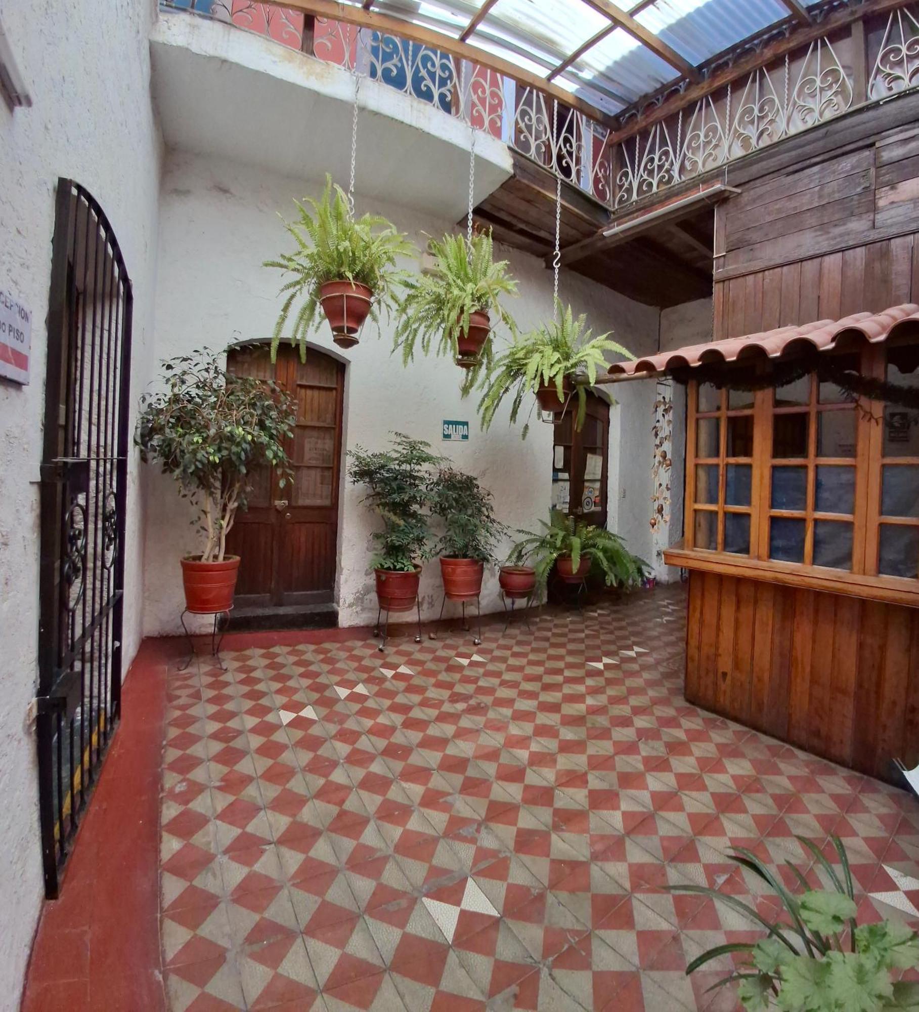 Hostal Lluvia De Oro Arequipa Exterior photo